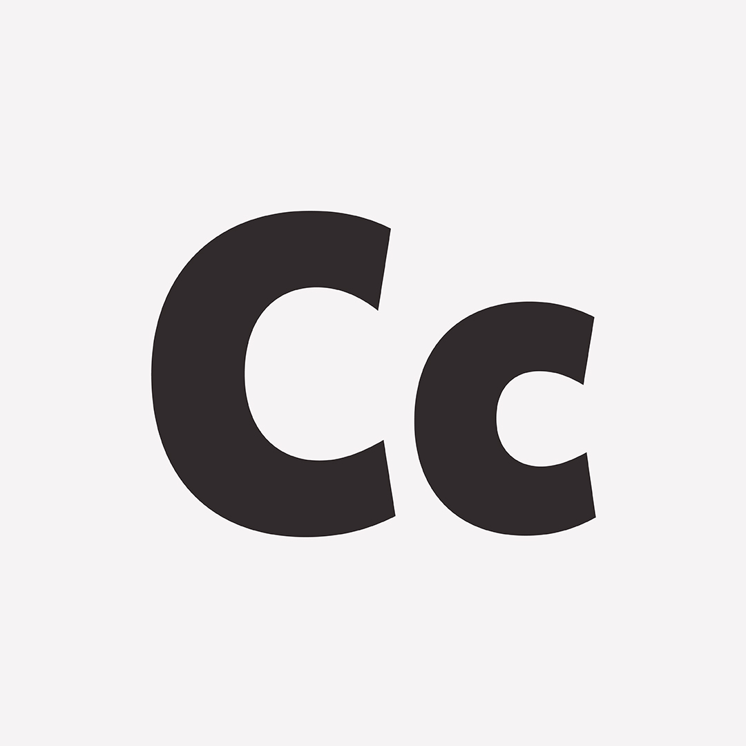 Svarta bokstäver "Cc" på ljusgrå bakgrund, illustrerar alternativ typografisk stil.